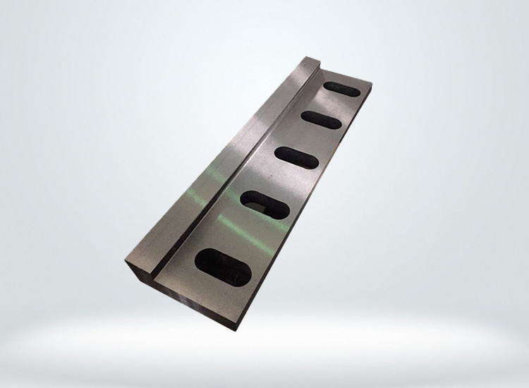 刀口(kou)鑲鋼刀(dāo)